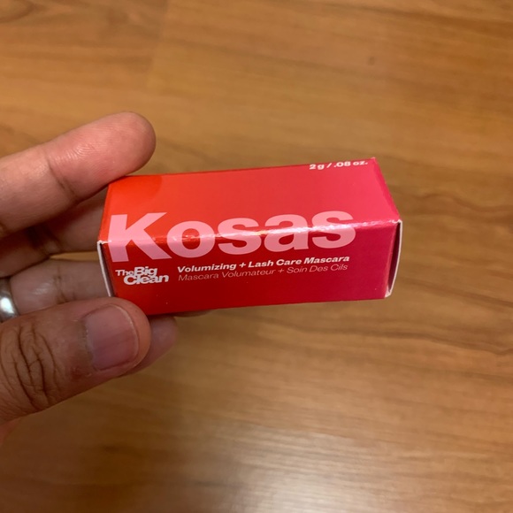 amika, kosas and IT make up hair care bundle travel size - Picture 7 of 7